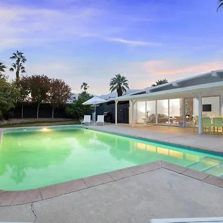 Villa Cosmic Sunset